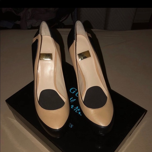 Guess by Marciano High Heels - Picture 2 of 7